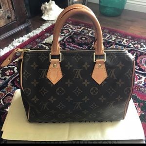 Louis Vuitton Speedy 25